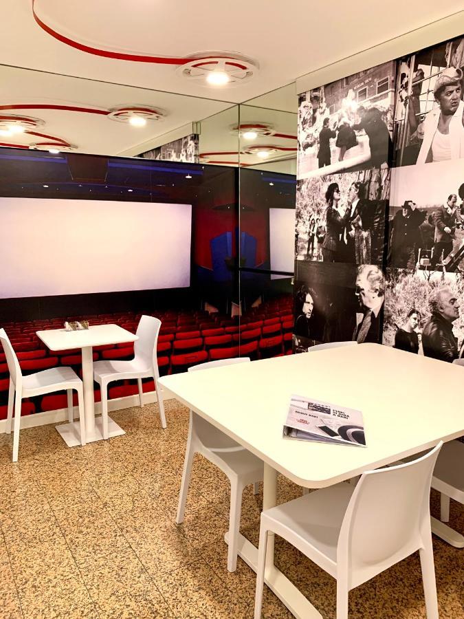 Red Carpet Rooms Bari Bagian luar foto