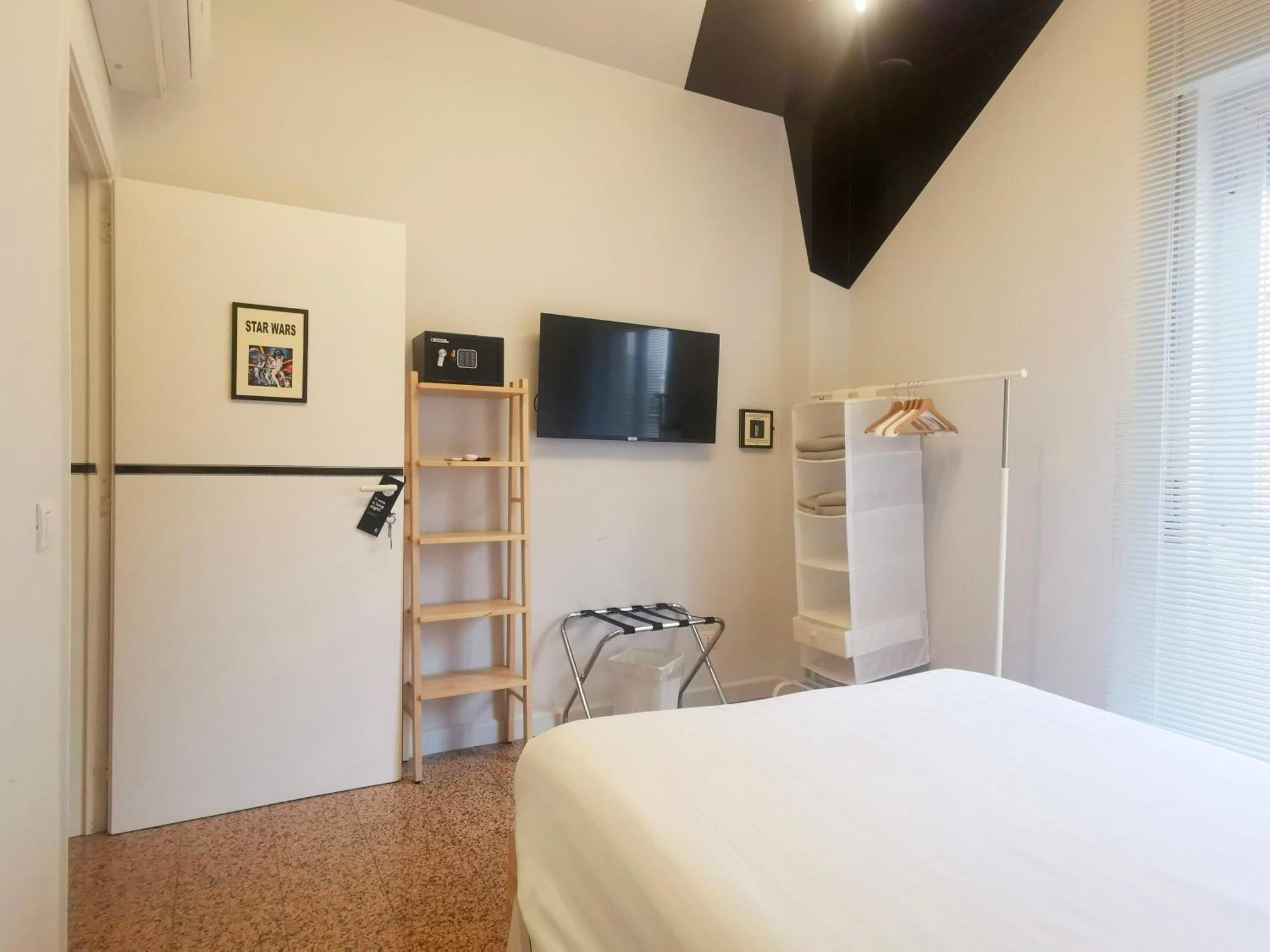 Red Carpet Rooms Bari Bagian luar foto
